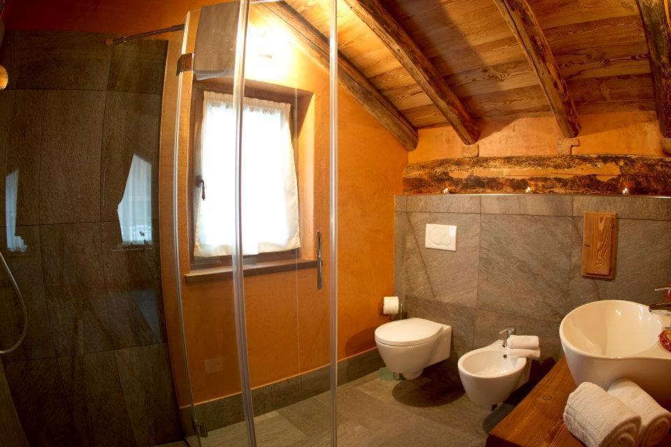 Le Petit Relais Hotel Valpelline Room photo